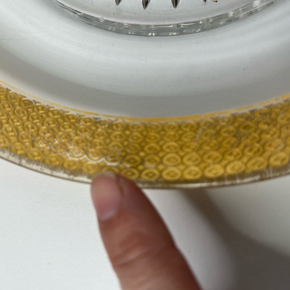 Vintage Clear Glass Display Plate With Gold Rim - Picture 5 of 10